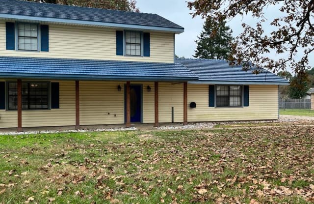 3009 Brittney Ln - 3009 Brittney Lane, Texarkana, TX 75503