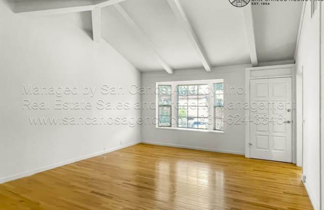 3 Bed/3 Bath Home Adjacent to Skyline Forest Gallery 3