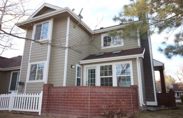 Incredible condo with 2 car garage photos photos