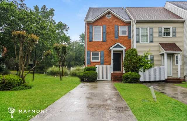 121 Village Walk photos photos