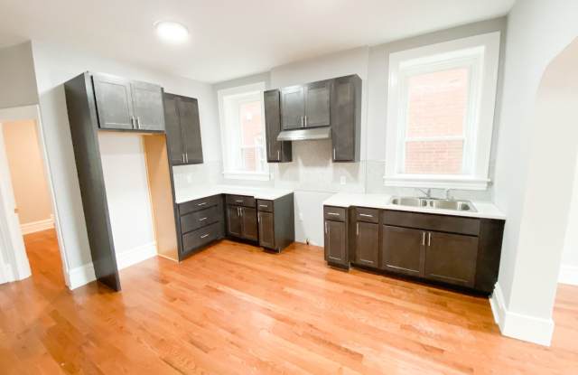 ALL ELECTRIC 2 Bed/1 Bath Apartment NEWLY RENOVATED!! photos photos
