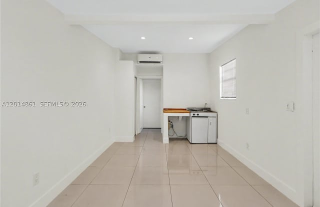 10710 SW 43rd Ln Gallery 3