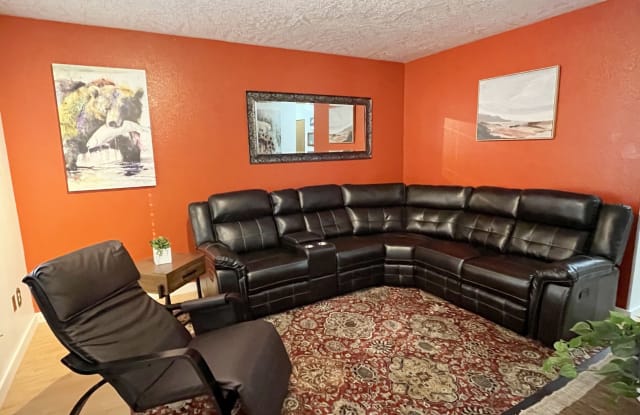 7533 Regal Mountain Drive Gallery 2