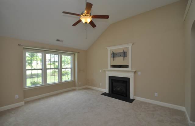 409 Braxman Ln Gallery 2