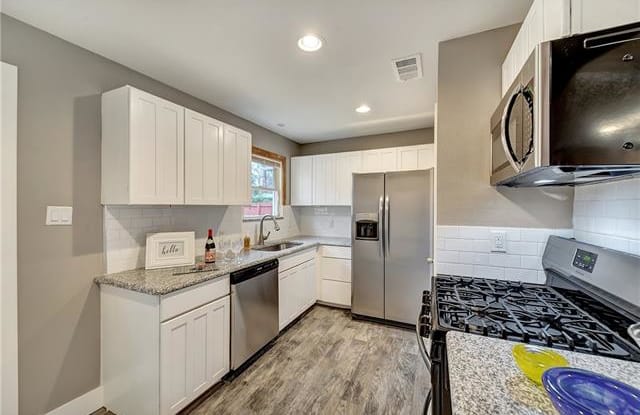 2933 Shorewood Drive - 2933 Shorewood Drive, Dallas, TX 75228