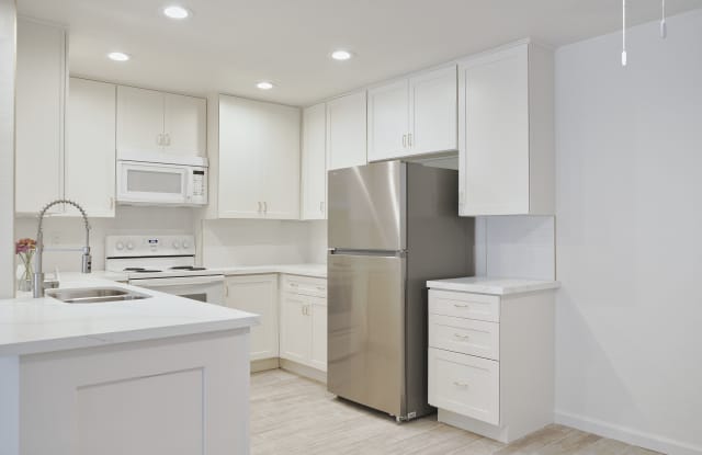 21372 Brookhurst Street photos photos