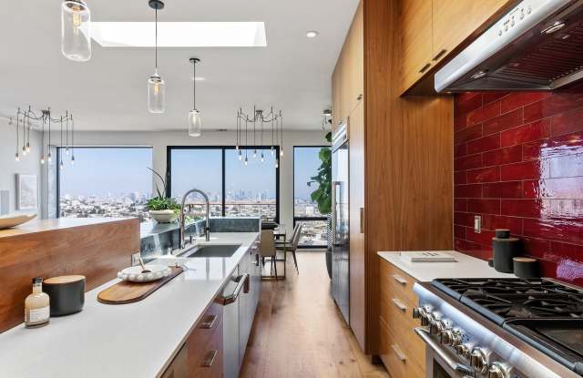 Designer Home w/Panoramic Views on Laidley Street – a MUST SEE! PROGRESSIVE photos photos