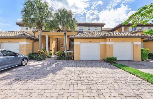 8186 NW 127th Ln - 8186 Northwest 127th Lane, Parkland, FL 33076