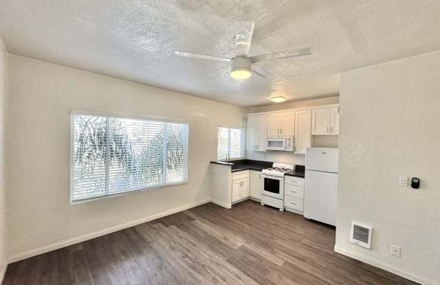 843 13th St photos photos