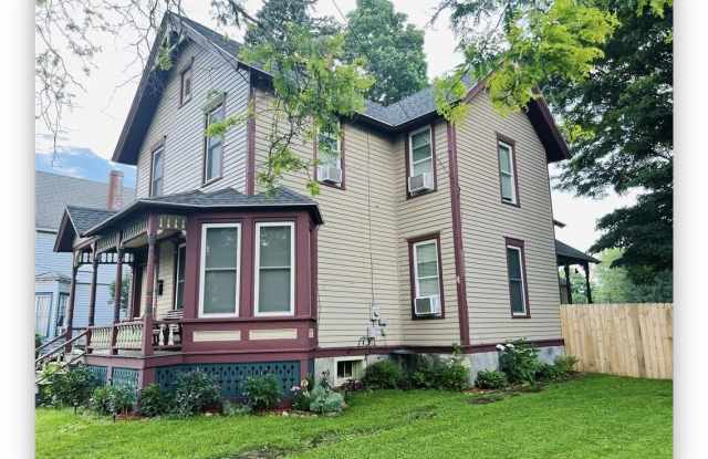 17 Elm Avenue photos photos
