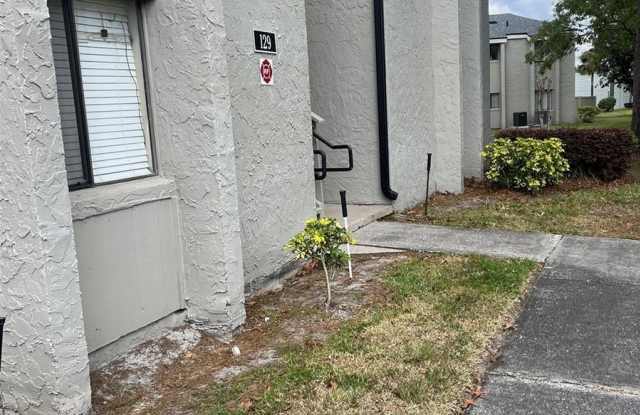 129 SPRINGWOOD CIRCLE photos photos