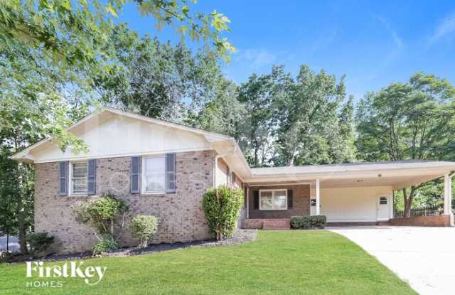 818 Hillside Drive - 818 Hillside Drive, Gainesville, GA 30501