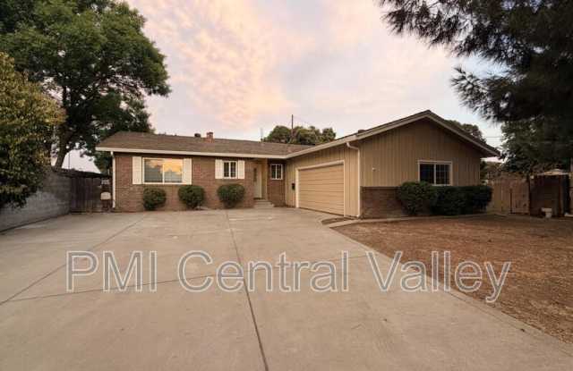 1280 Dodd Ct Gallery 1