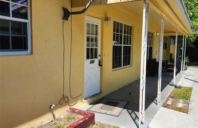 809 W Las Olas Blvd - 809 West Las Olas Boulevard, Fort Lauderdale, FL 33312