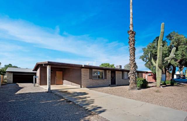 7717 North Jensen Drive photos photos