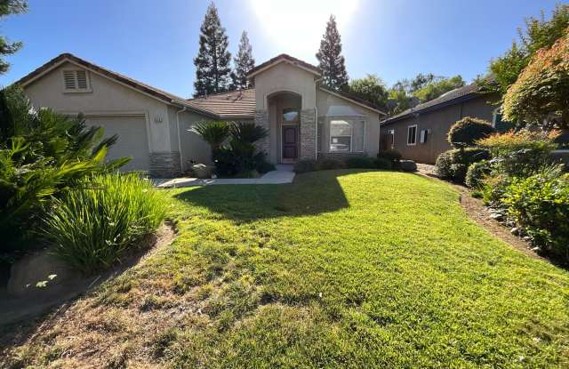 Modern Upgrades with SOLAR in the Clovis Unified School District! photos photos Modern Upgrades with SOLAR in the Clovis Unified School District! photos photos
