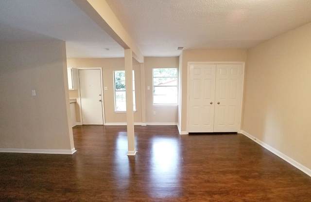 4114 Clover St. Gallery 2
