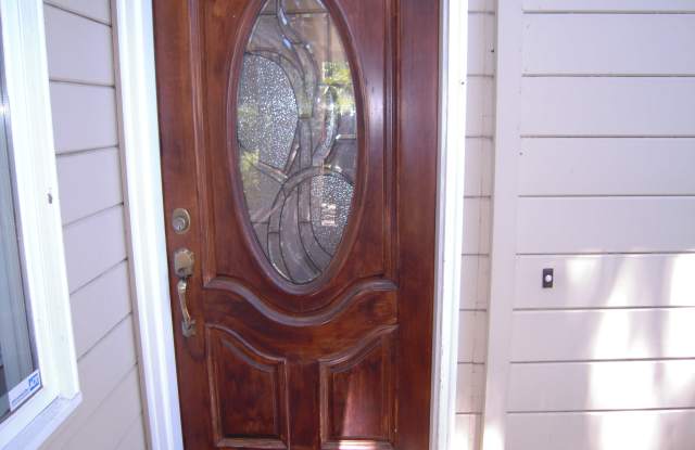 3462 Murdoch Ct Gallery 2