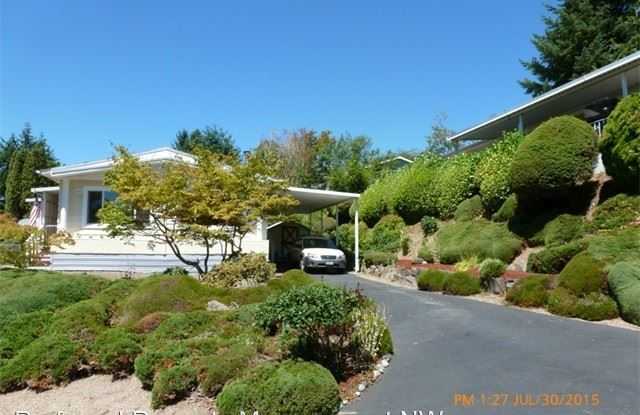 12608 NE 190th St - 12608 Northeast 190th Street, Bothell, WA 98011