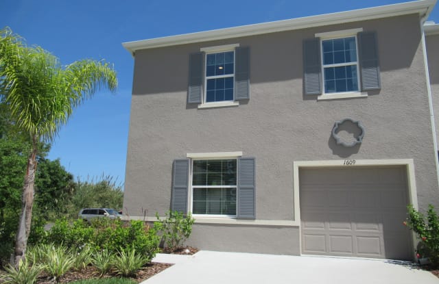 1609 Primo Court - 1609 Primo Ct, Holly Hill, FL 32117
