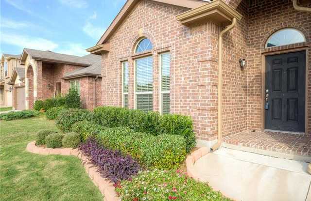 3108 Hornbeam Street Gallery 4
