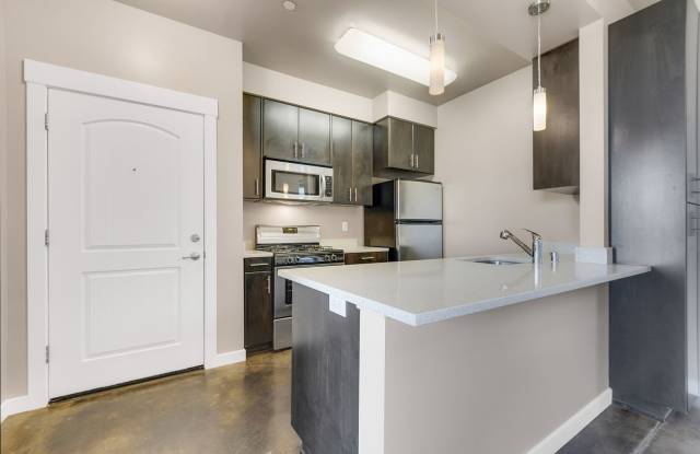 2 Bedroom, 1 Bath Available! photos photos