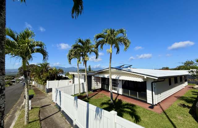 2422 Anihinihi Street photos photos