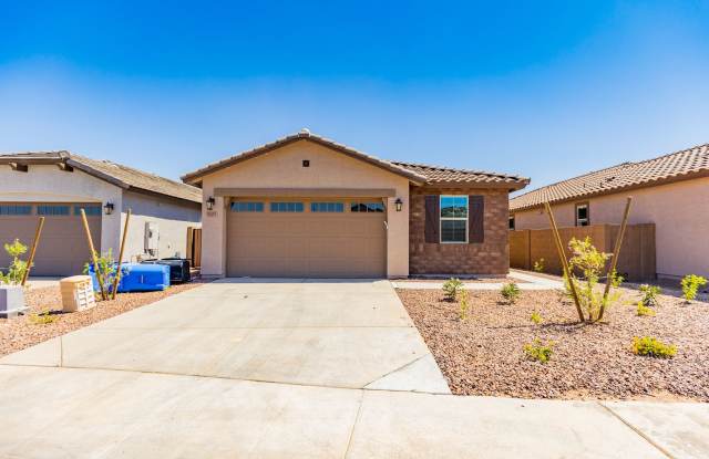4 bed/2 bath open concept home located in Phoenix! photos photos