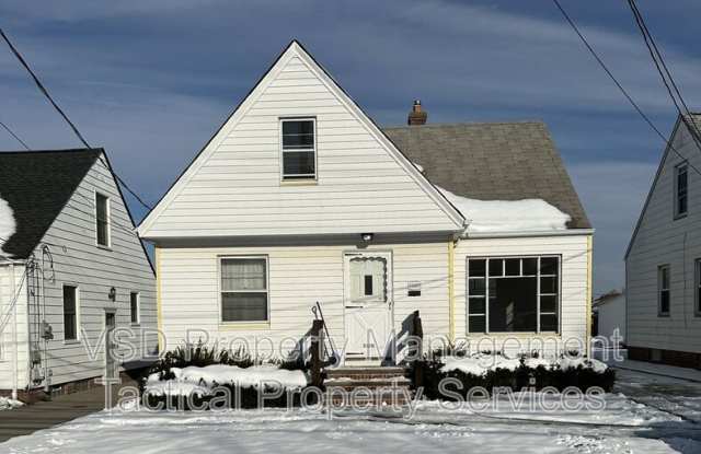 10301 Granger Rd - 10301 Granger Road, Garfield Heights, OH 44125