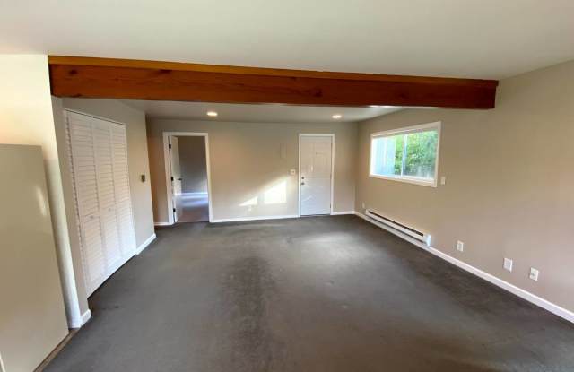 18032 5th Ave Ne photos photos