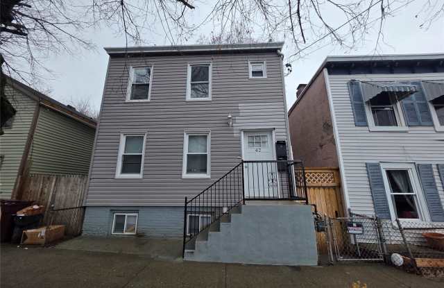 42 Hasbrouck Street photos photos