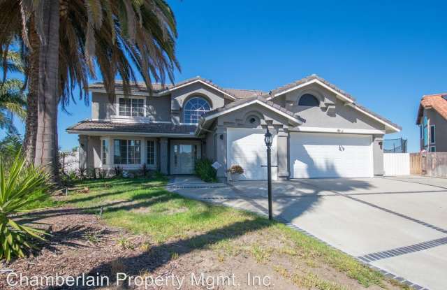 3942 Stanford Dr - 3942 Stanford Drive, Oceanside, CA 92056