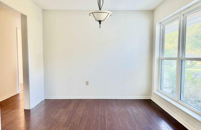 1834 Gamwich Road Gallery 4