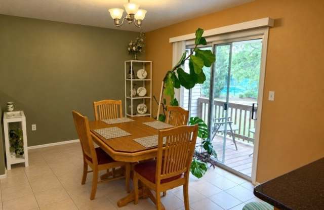 181 Driscoll Ct Gallery 4