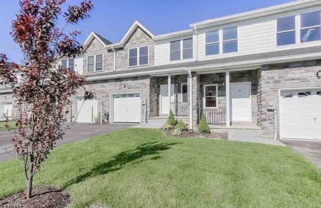 38 Decroce Court - 38 DeCroce Court, Parsippany-Troy Hills, NJ 07054