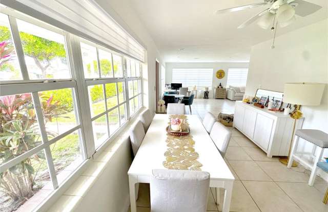 1850 NE 161st St - 1850 Northeast 161st Street, North Miami Beach, FL 33162