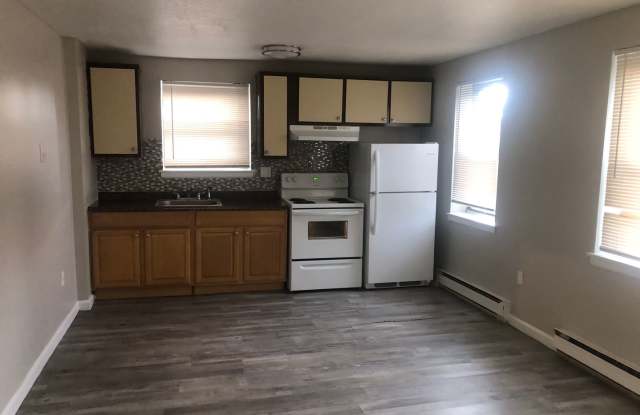 44 NEW BRITAIN AVENUE photos photos