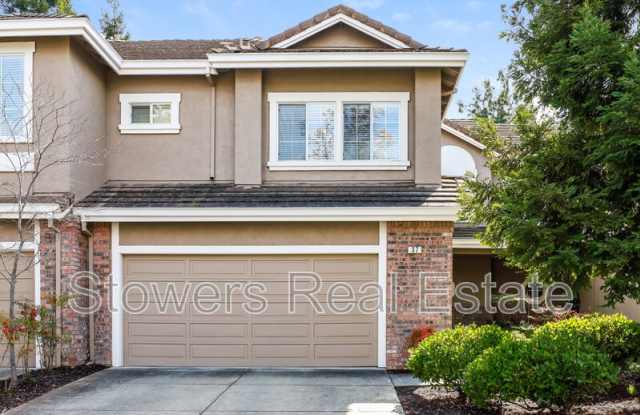 37 Mountain Valley Pl - 37 Mountain Valley Place, Danville, CA 94506