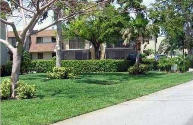 1205 S Flagler Ave photos photos