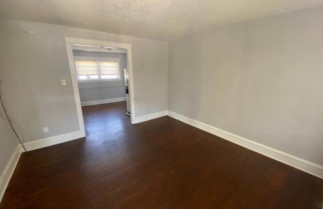 2 bedroom house for rent - 7125 Emerson Avenue, Delaware County, PA 19082