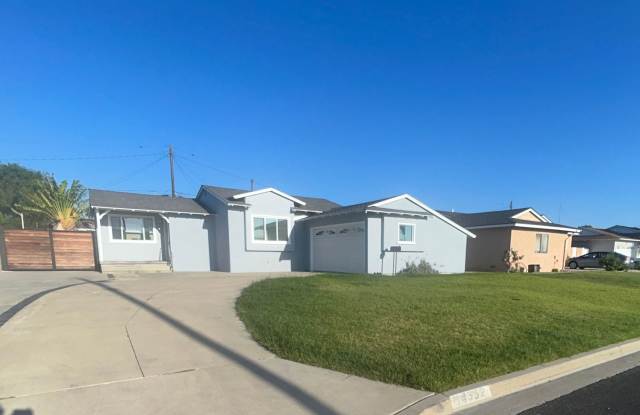 Newly Renovated 3 bed/1 bath House for Rent photos photos