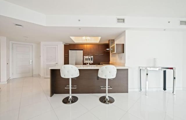 200 SUNNY ISLES Boulevard 2-806, Sunny Isles Beach, FL 33160 - 4398 Gallery 4