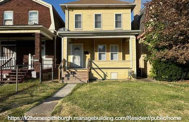 438 Russellwood Avenue photos photos