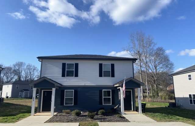 207 Cromer Road - 207 Cromer Road, Homeland Park, SC 29624