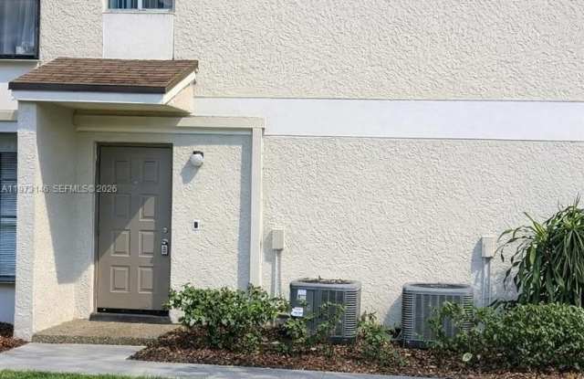 706 Gardens Dr photos photos