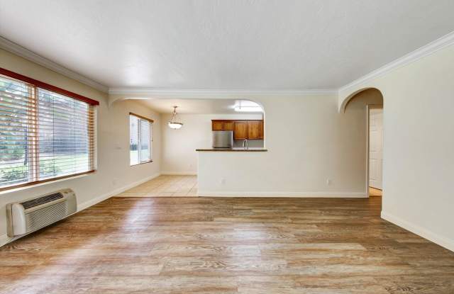 Ground-floor condo in a gated El Cajon community! Gallery 4
