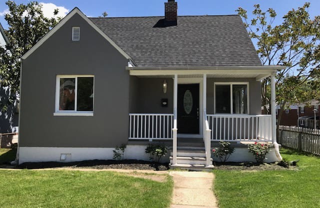 4621 Greenhill Avenue photos photos