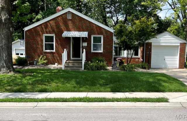 1225 GRANT Drive photos photos