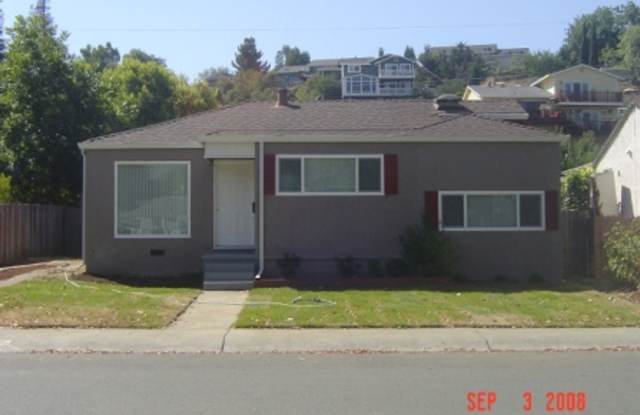 Remodeled 3 Bedroom, 2 Bath Home photos photos