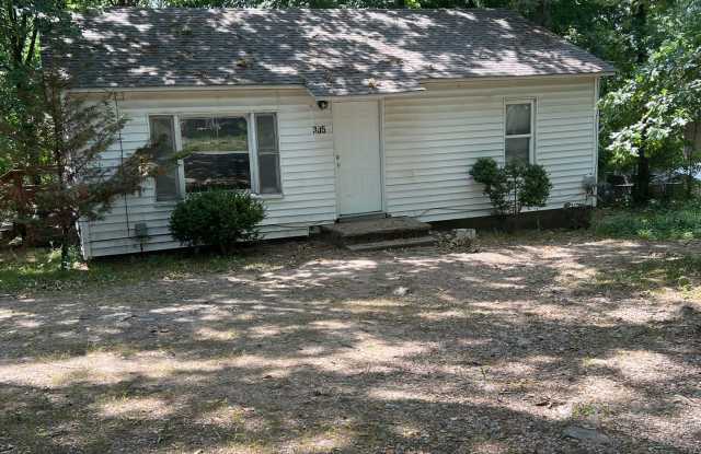 Cute  Comfy 2 bedroom 1 bathroom photos photos